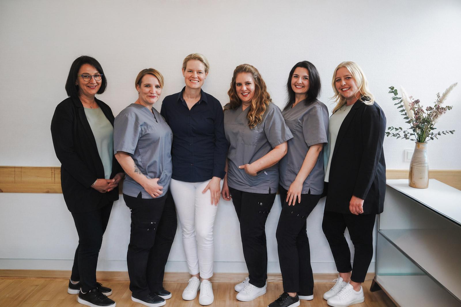 Zahnarztpraxis Dr. med. dent. Lisa Epping M.Sc. Zahnmedizinische Prophylaxeassistentin (m/w/d) gallery