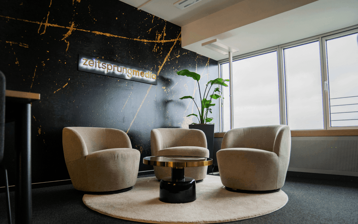 Zeitsprung Media Vertriebsmitarbeiter (m/w/d)   gallery