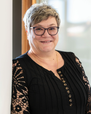 Beate Noll